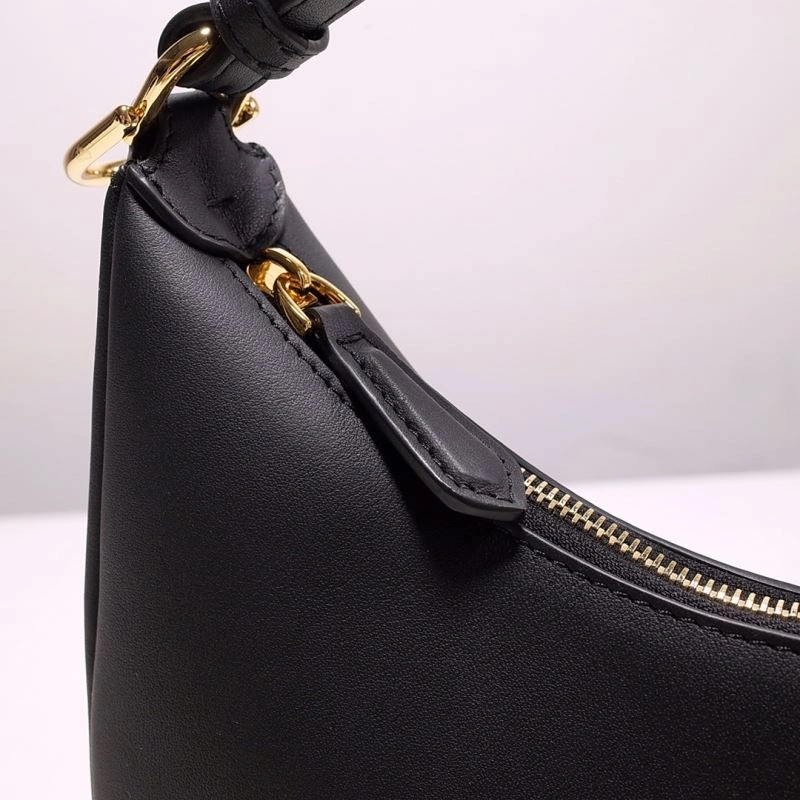 Fendi Hobo Bags OnTrend 59390