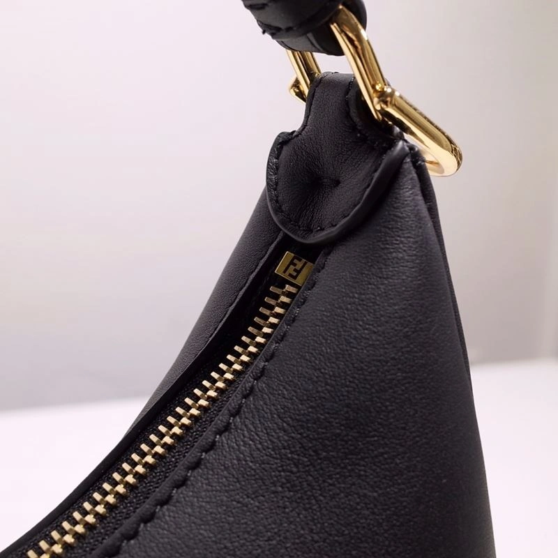 Fendi Hobo Bags OnTrend 59390