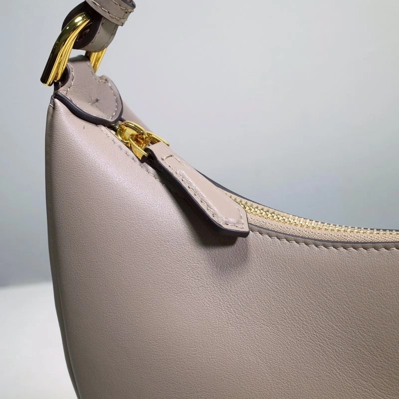 Fendi Hobo Bags Durable 59386