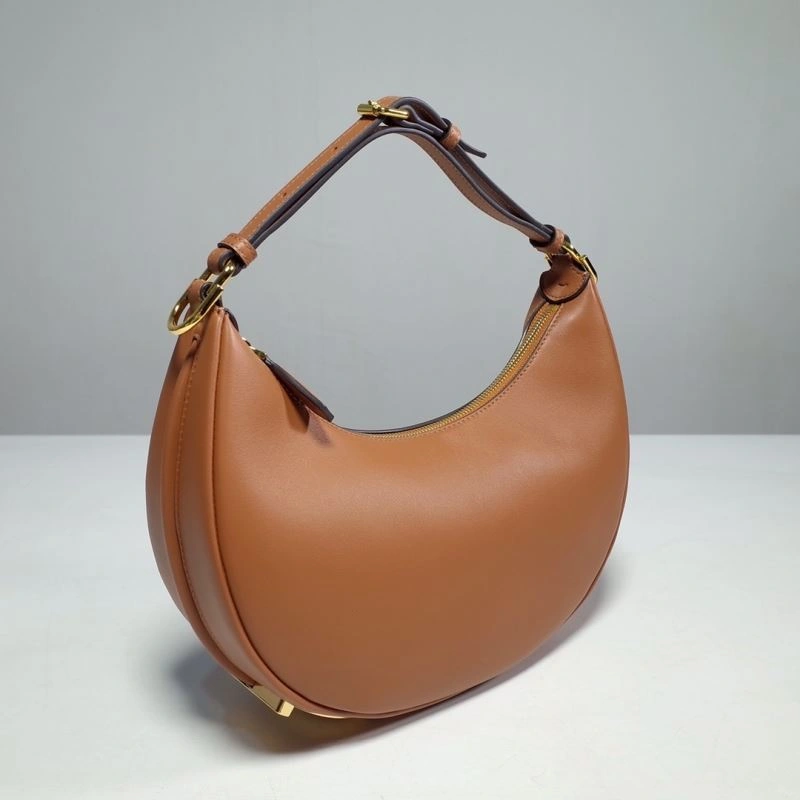 Chic Fendi Hobo Bags 59423