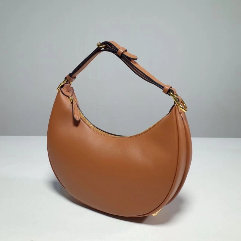 Chic Fendi Hobo Bags 59423