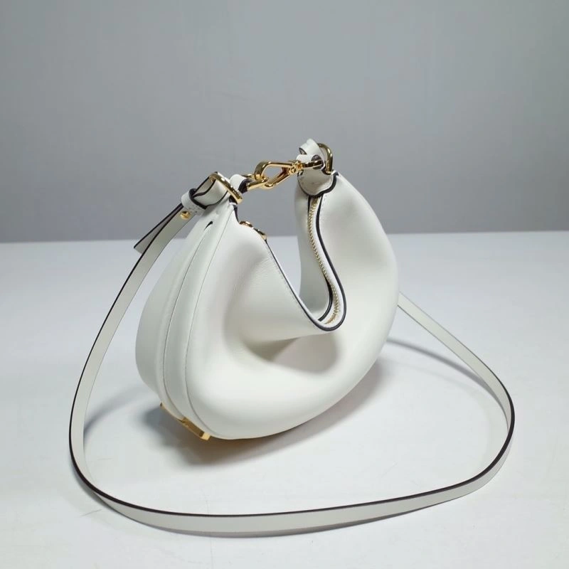 Fendi Hobo Bags EyeCatching 59415