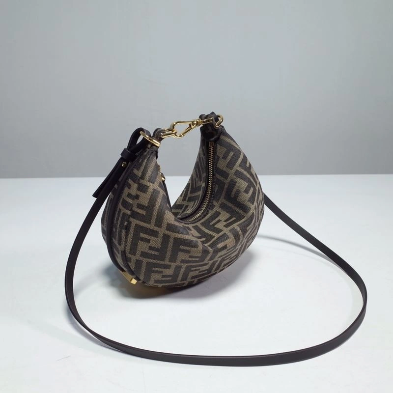 Effortless Fendi Hobo Bags 59378