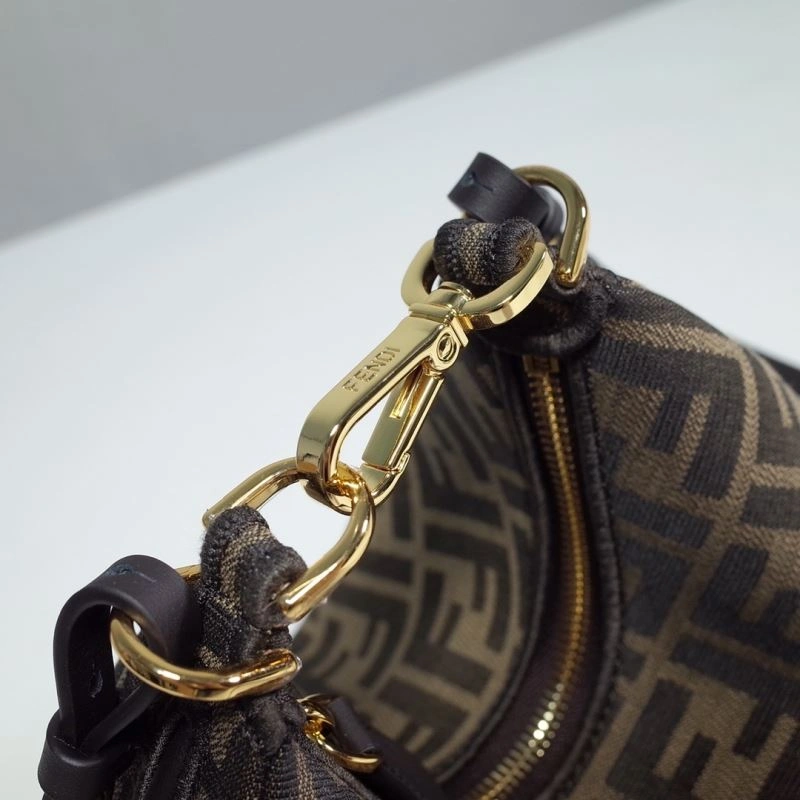 Effortless Fendi Hobo Bags 59378