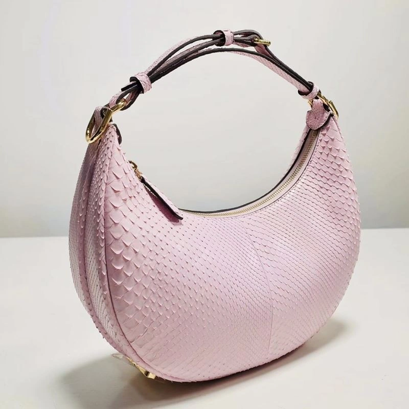 Fendi Hobo Bags TimelessDesign 59372