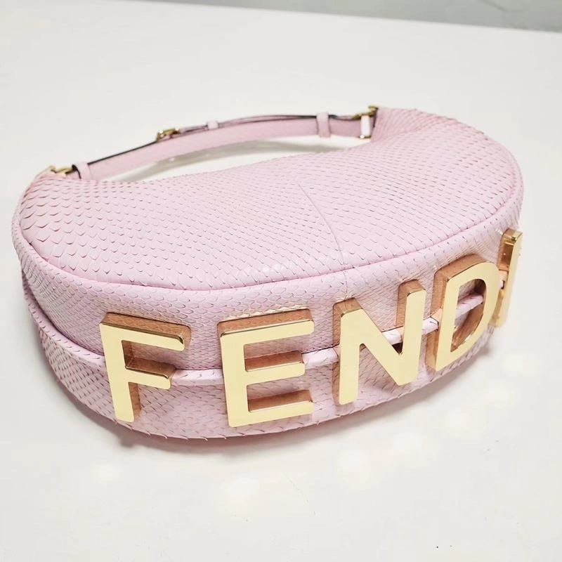 Fendi Hobo Bags TimelessDesign 59372