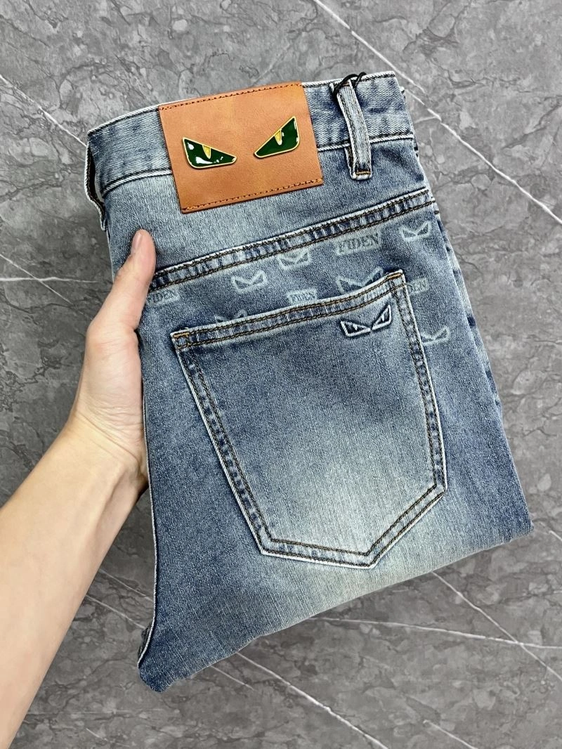 Neat Fendi Jeans 122974