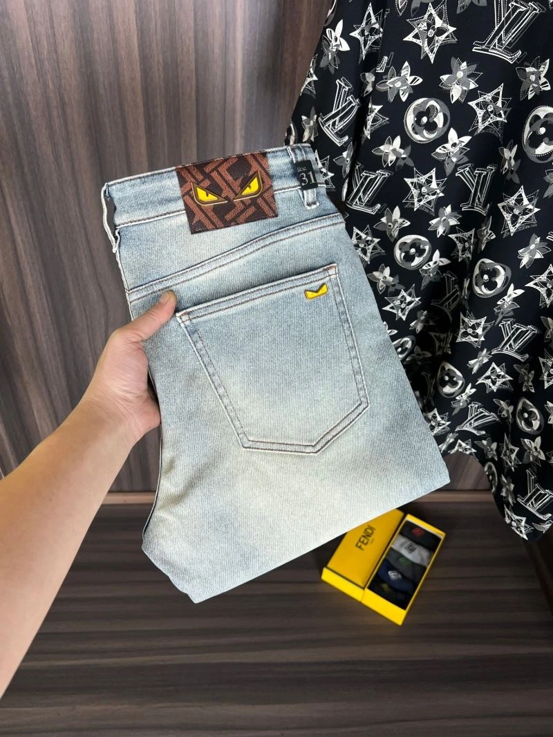 Sleek Fendi Jeans 122987
