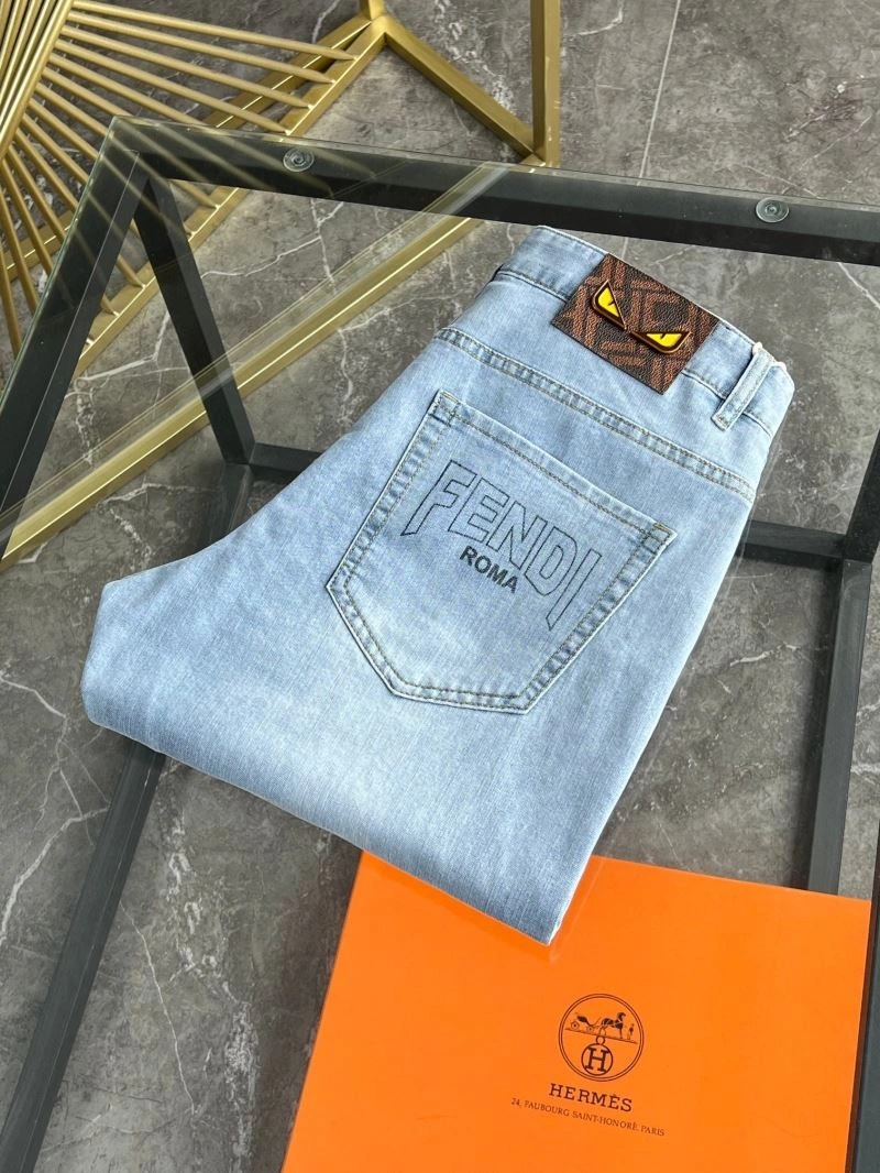 Fendi Jeans WellDesigned 122986