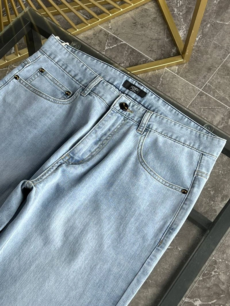 Fendi Jeans WellDesigned 122986