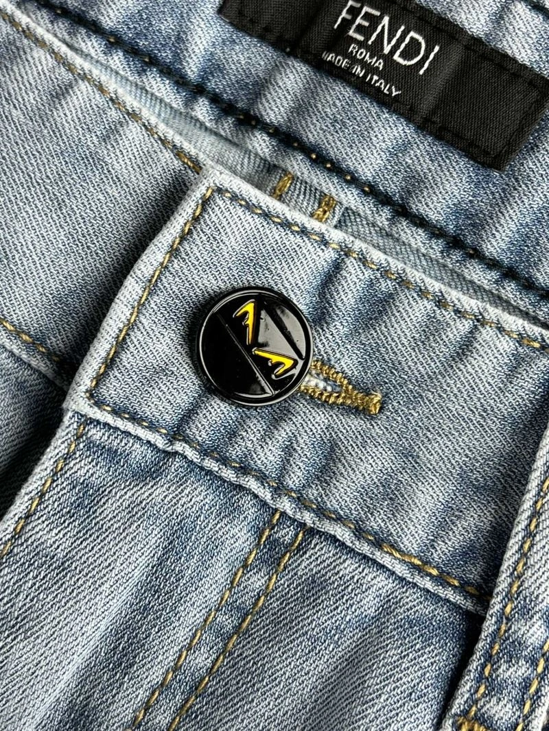 Fendi Jeans WellDesigned 122986