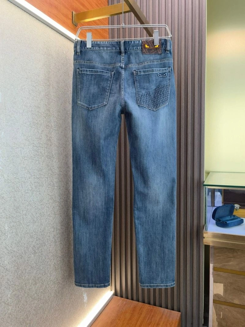 Trendsetting Fendi Jeans 122724
