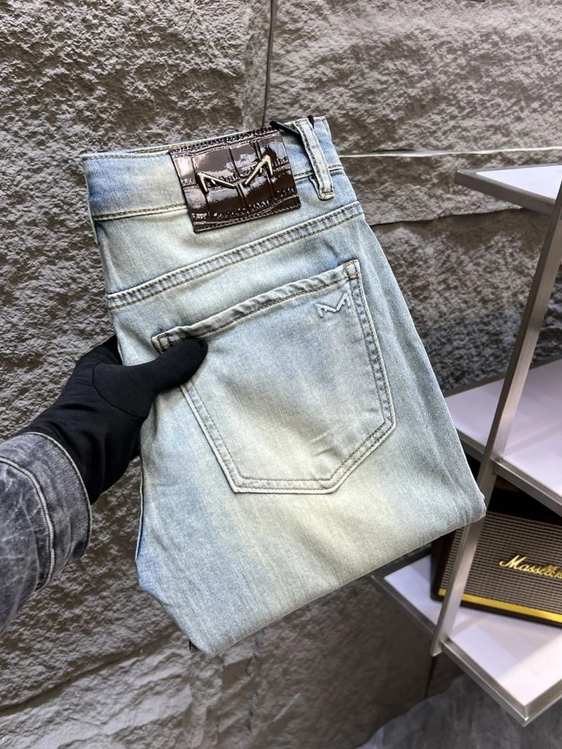 Premium Fendi Jeans 122528