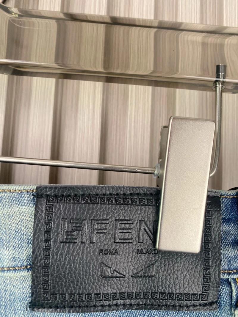 TechFriendly Fendi Jeans 122542