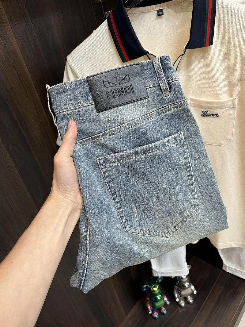 Fendi Jeans ComfortFit 122506