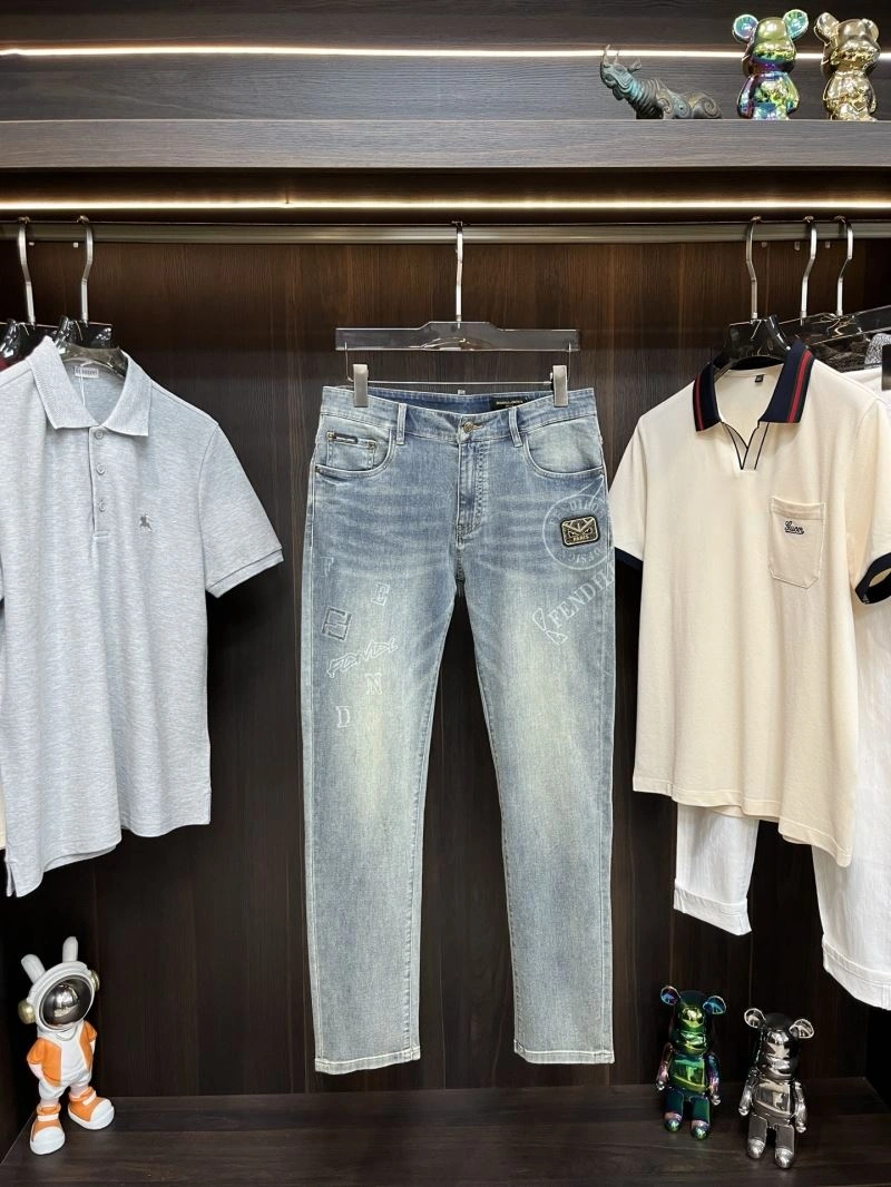 Fendi Jeans ComfortFit 122506