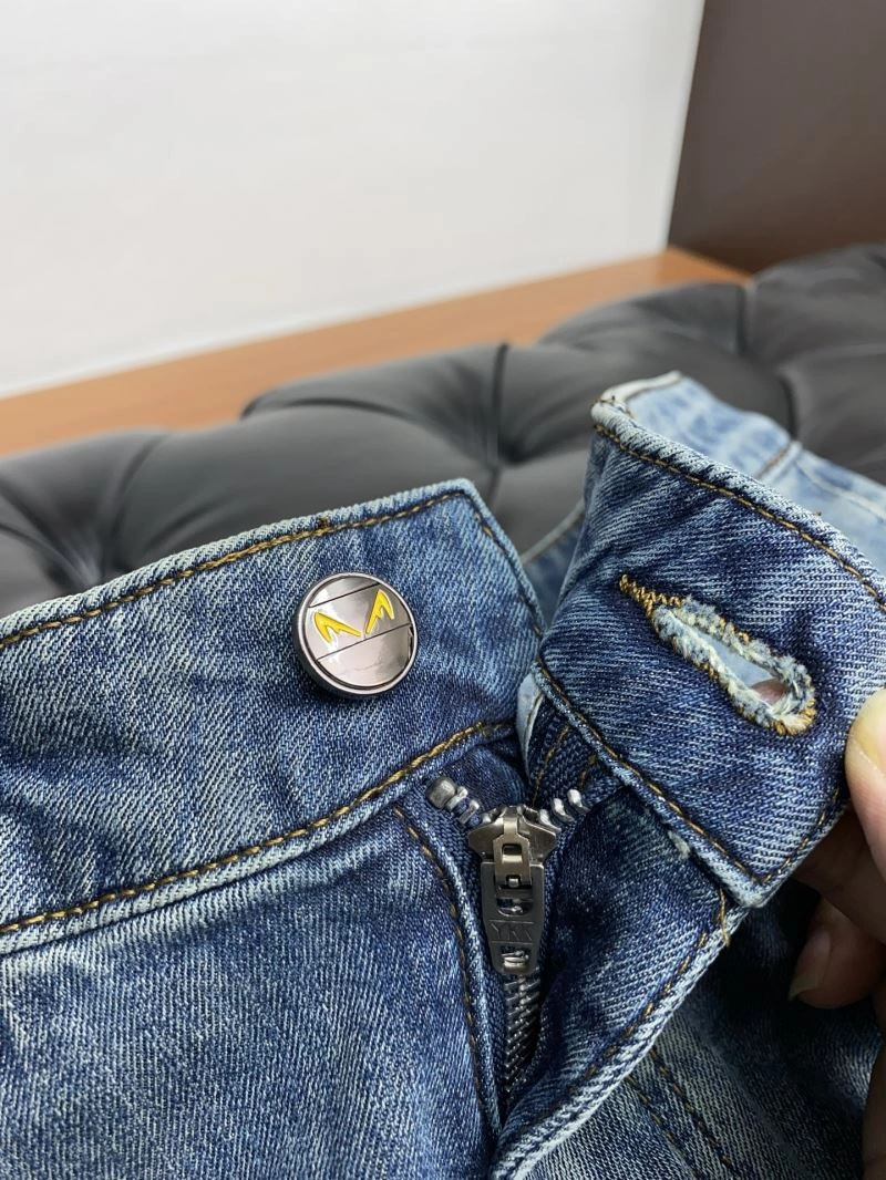 Fendi Jeans Snug 122475