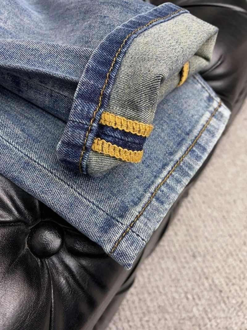 Fendi Jeans Snug 122475