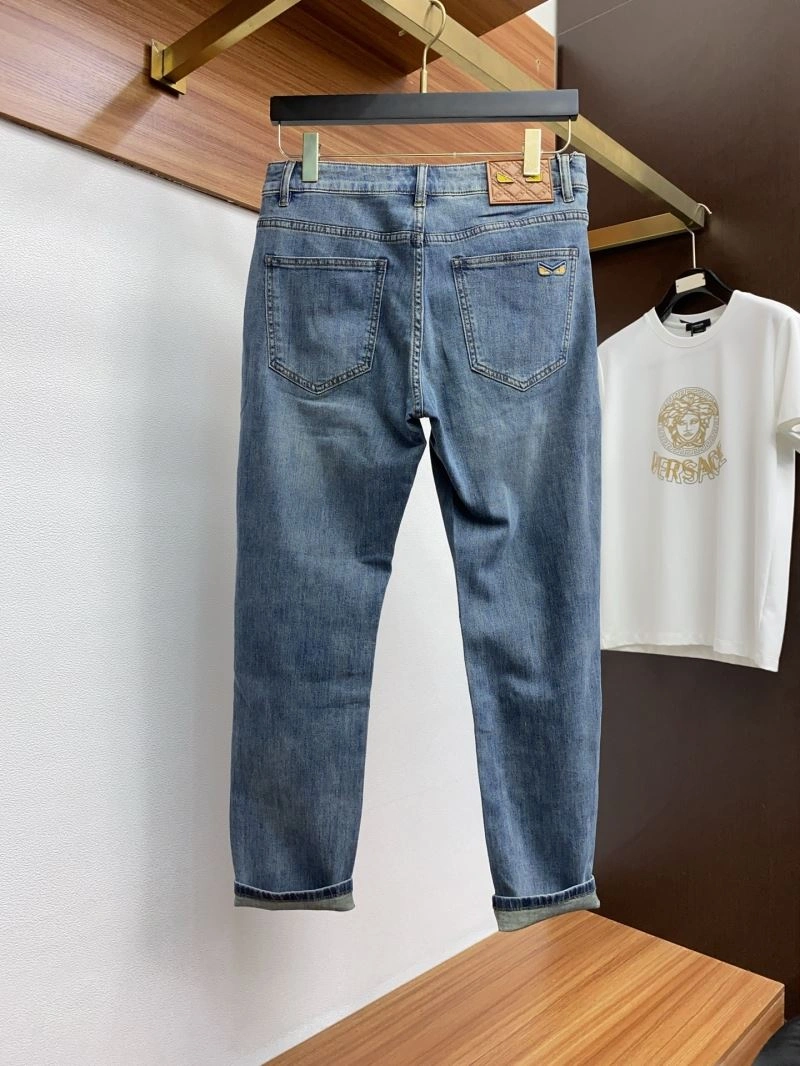 Fendi Jeans Snug 122475