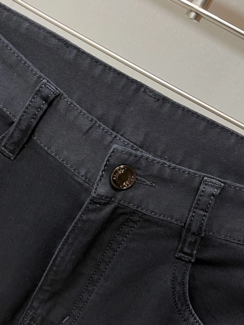 Fendi Jeans WellDesigned 122500