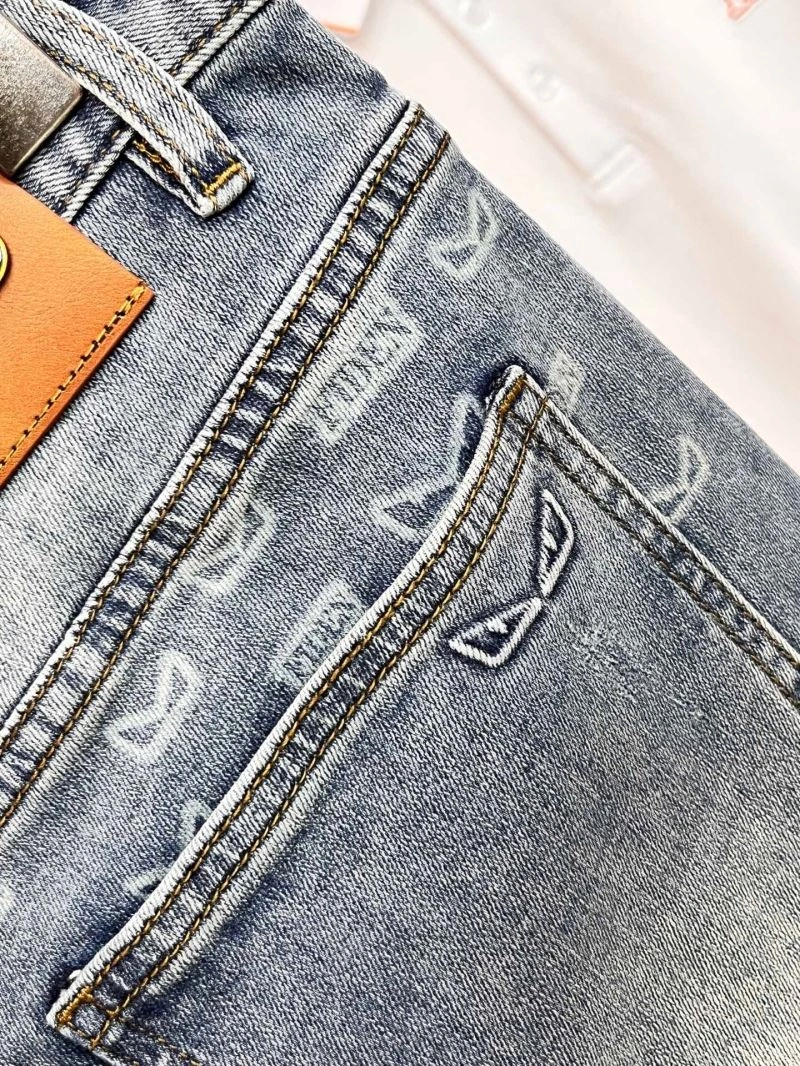 FlexibleFit Fendi Jeans 122490