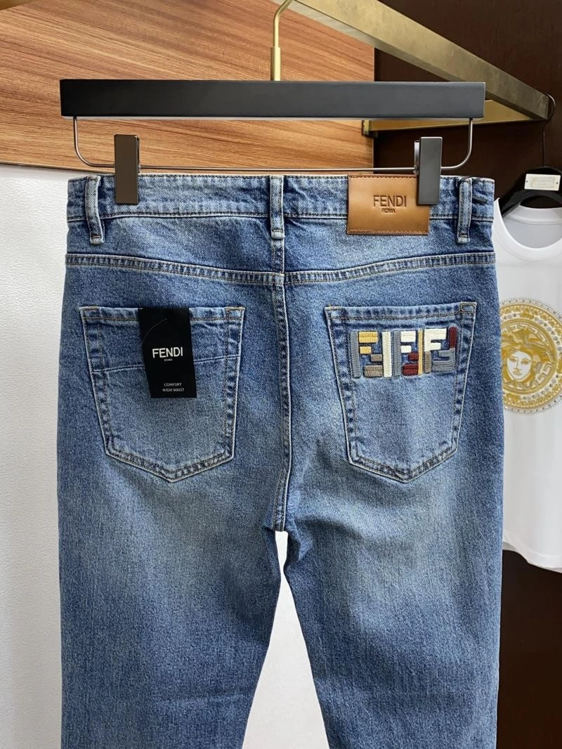 Trendsetting Fendi Jeans 122505