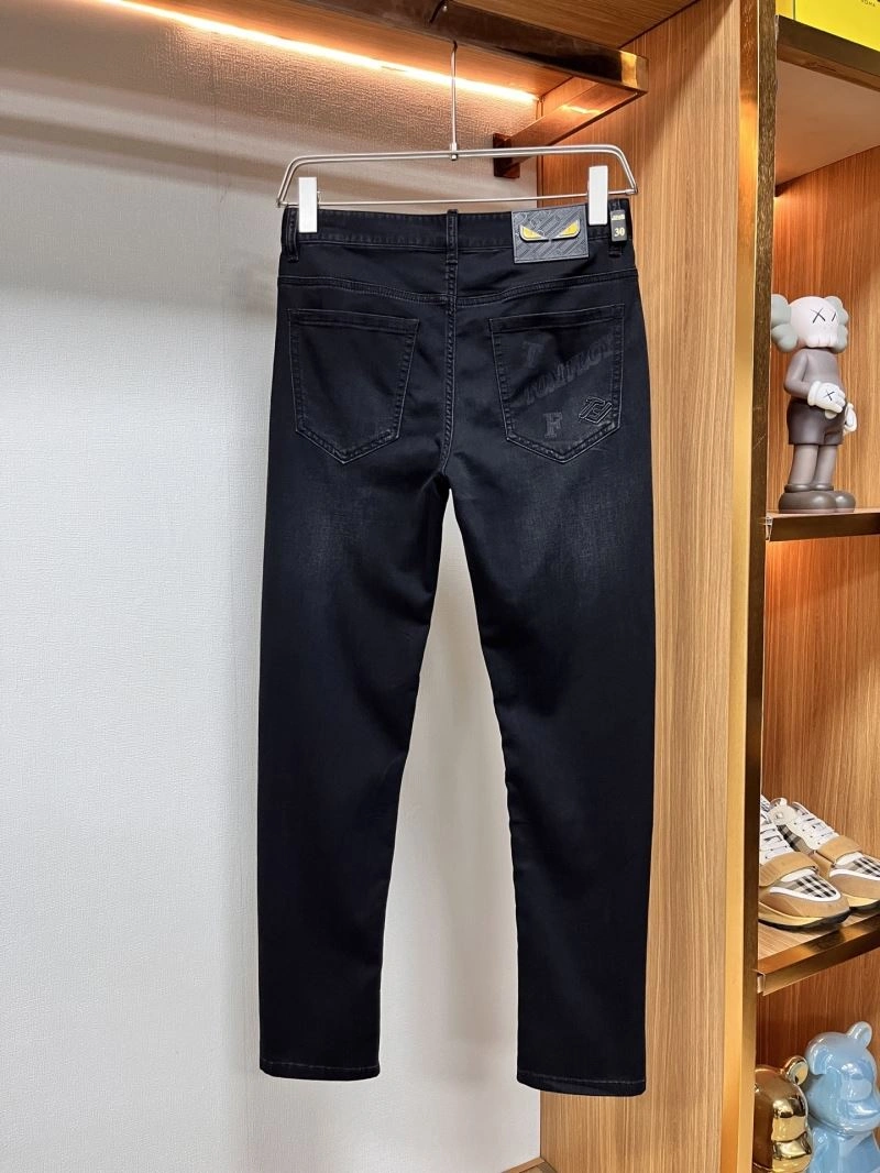 Fendi Jeans Trendsetting 122215