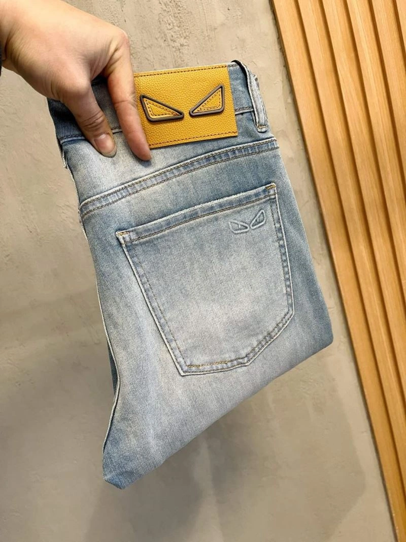 Youthful Fendi Jeans 122175