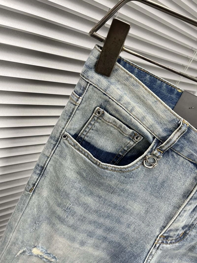 Trendsetting Fendi Jeans 122150