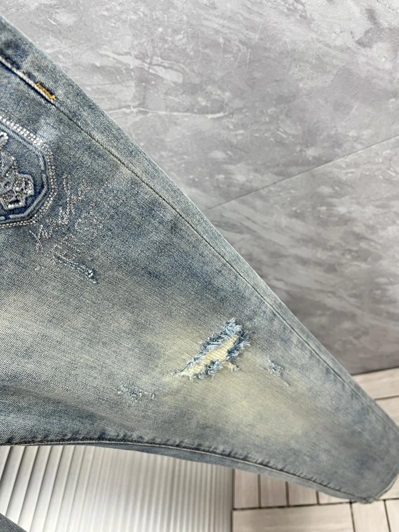 Trendsetting Fendi Jeans 122150