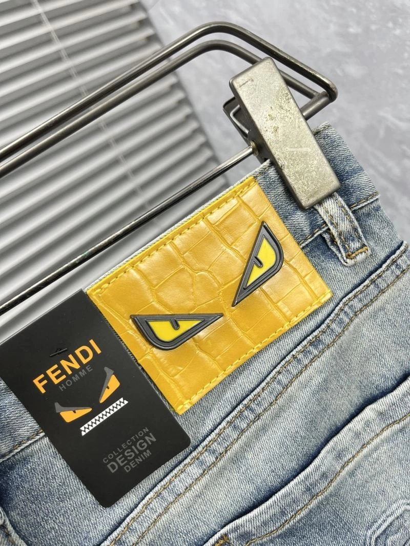 Trendsetting Fendi Jeans 122150