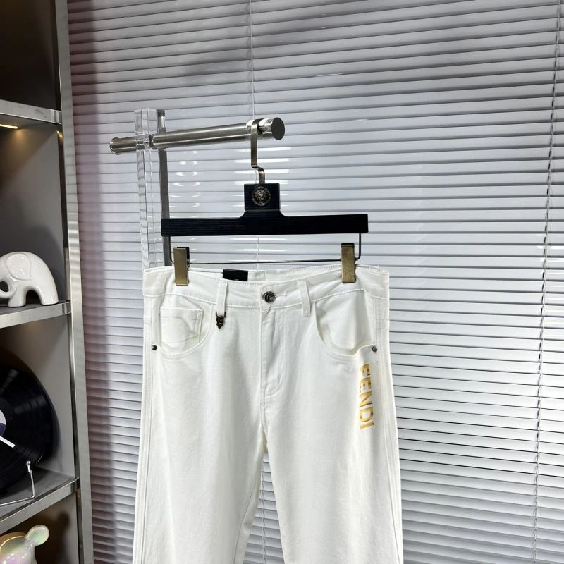Fendi Jeans Effortless 122174