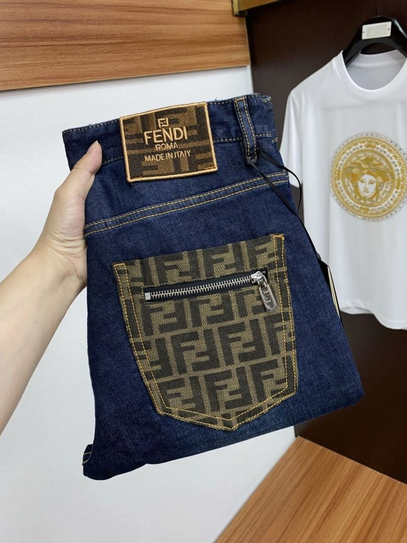Stylish Fendi Jeans 122156