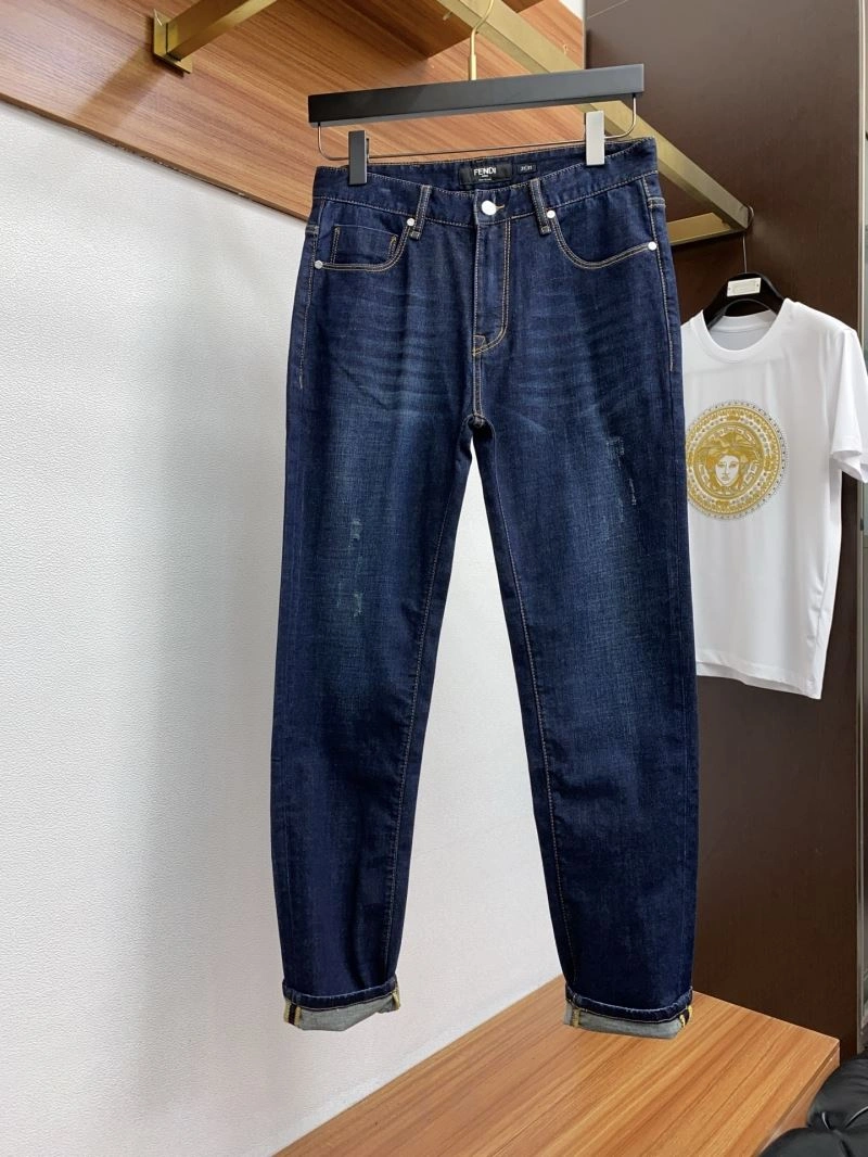 Stylish Fendi Jeans 122156