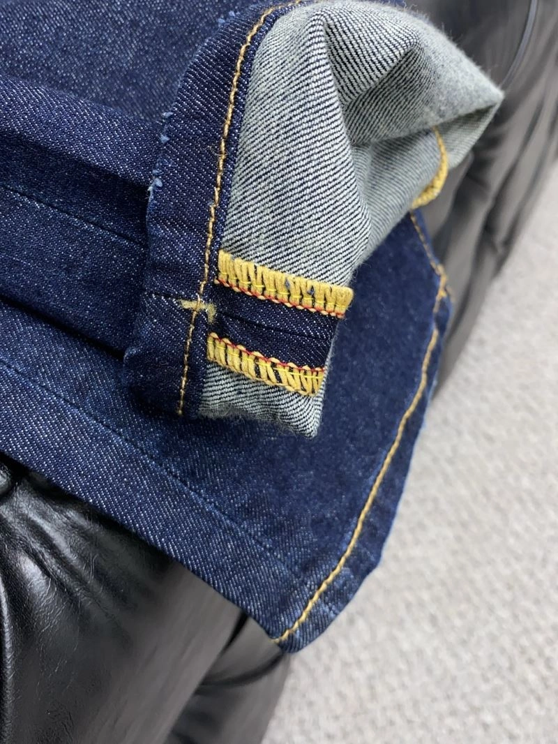 Stylish Fendi Jeans 122156