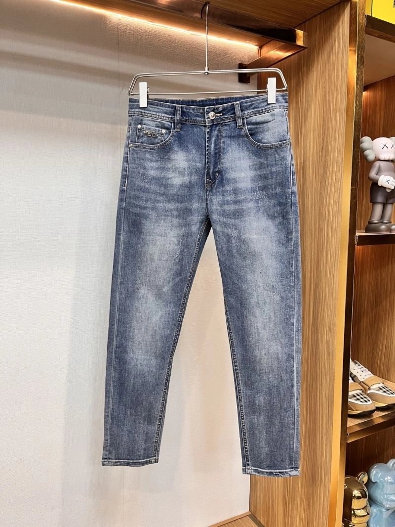MoistureWicking Fendi Jeans 121819
