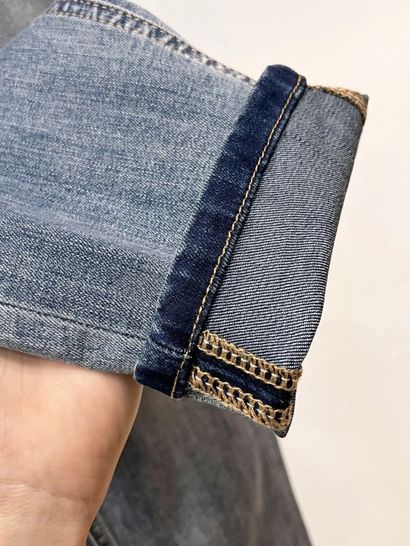 MoistureWicking Fendi Jeans 121819
