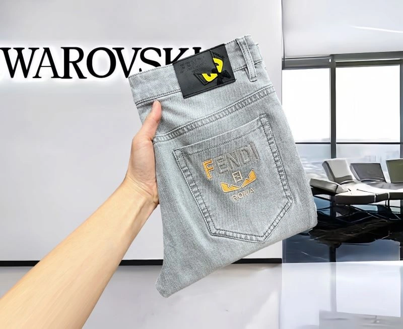 Fendi Jeans Affordable 121602
