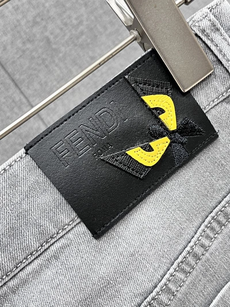 Fendi Jeans Affordable 121602