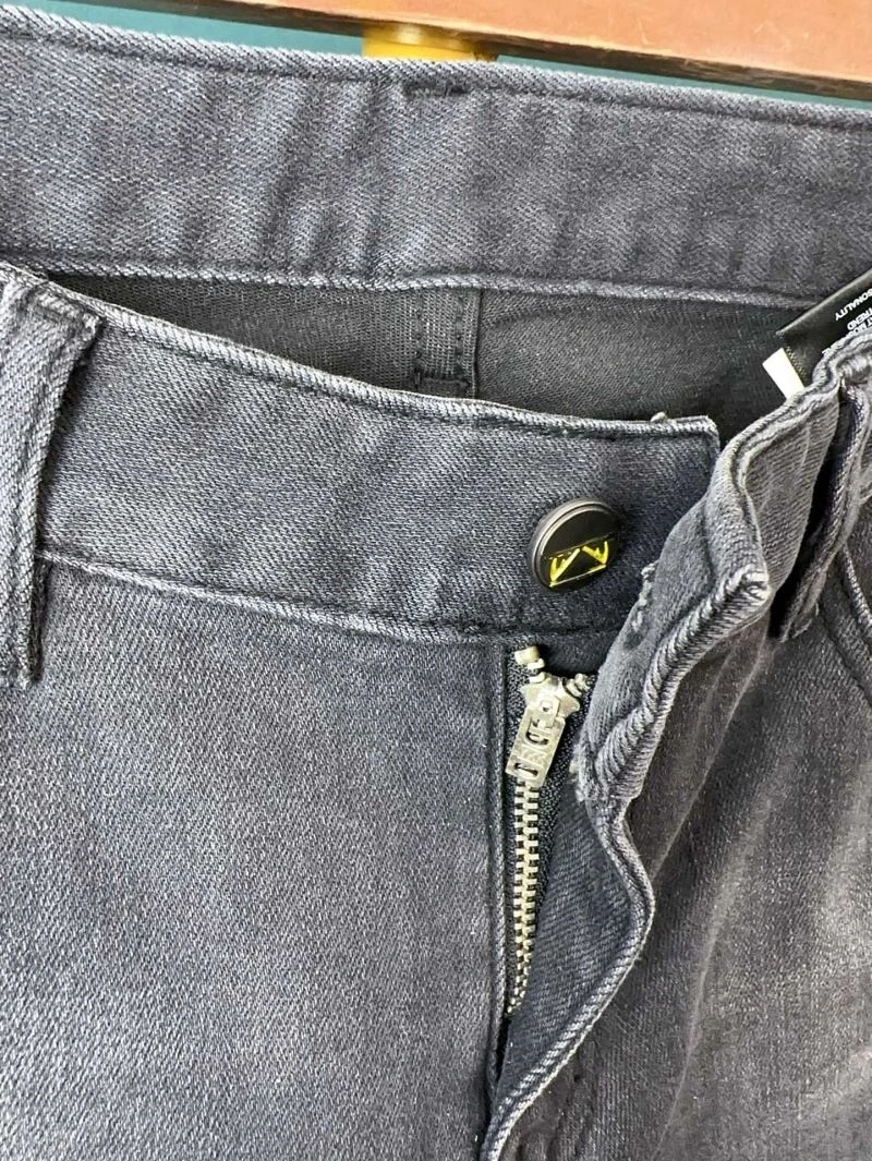 Sustainable Fendi Jeans 121600