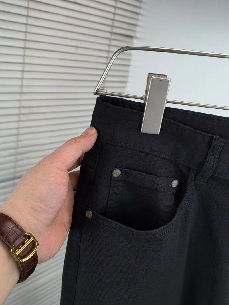 ModernLook Fendi Jeans 121593