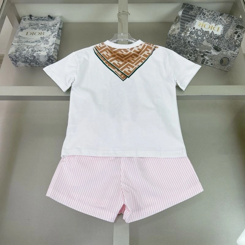 Effortless Fendi Kids 121160