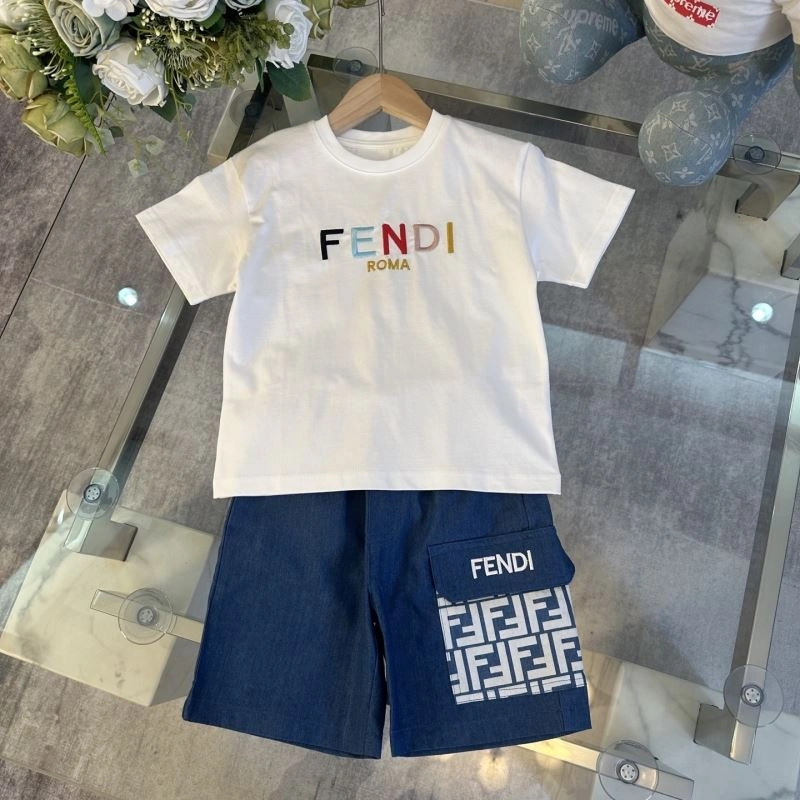 Fendi Kids SmoothTexture 121163