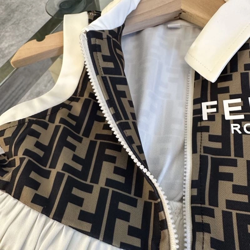 Fendi Kids Attractive 121130
