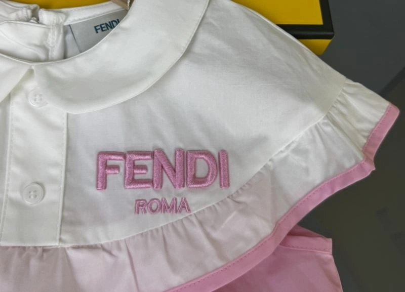 Fendi Kids Cozy 121078