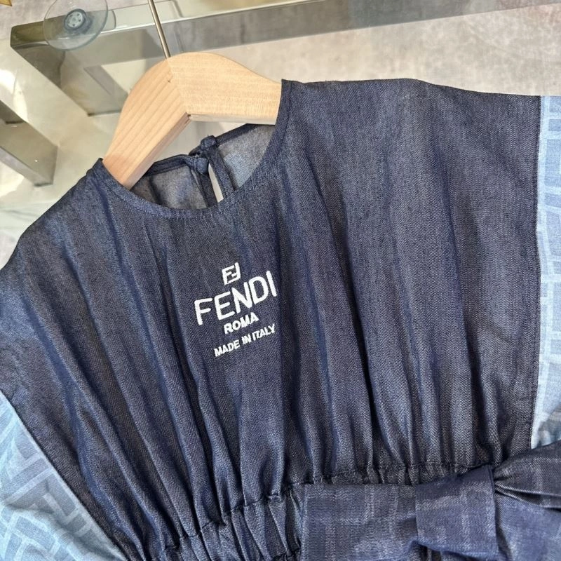 Compact Fendi Kids 121065