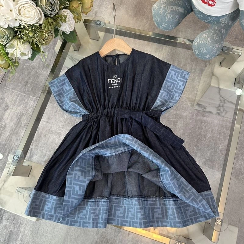 Compact Fendi Kids 121065