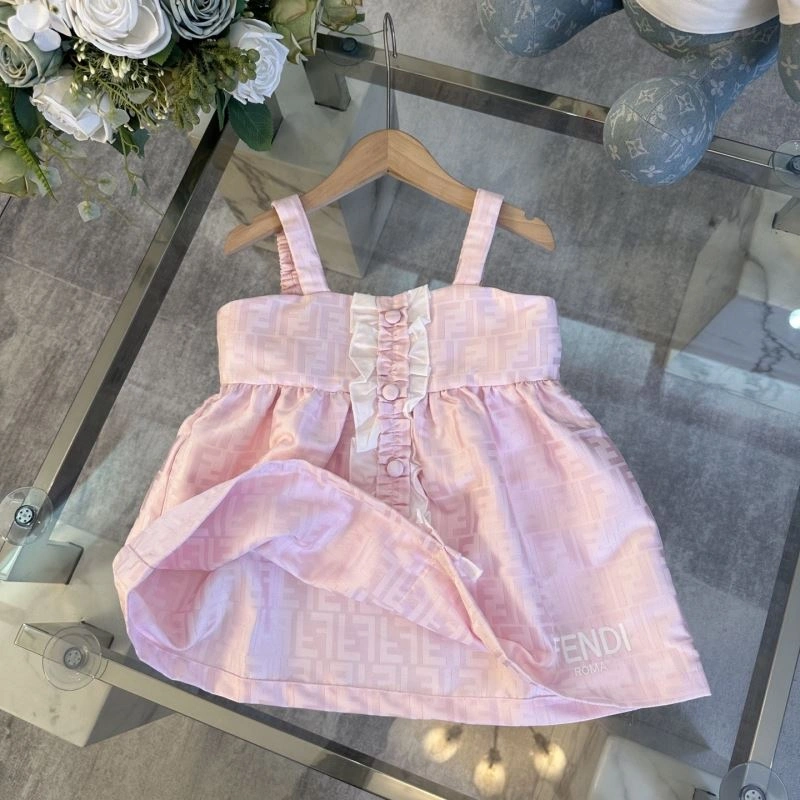 Fendi Kids Stylish 121064