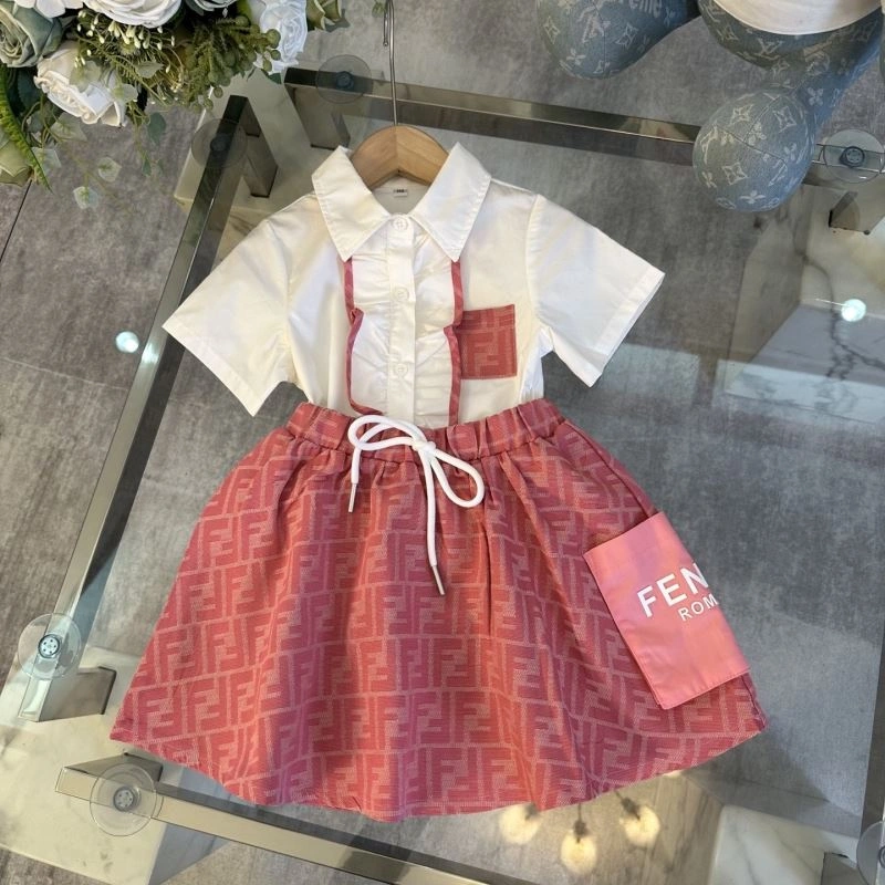 Stylish Fendi Kids 121030