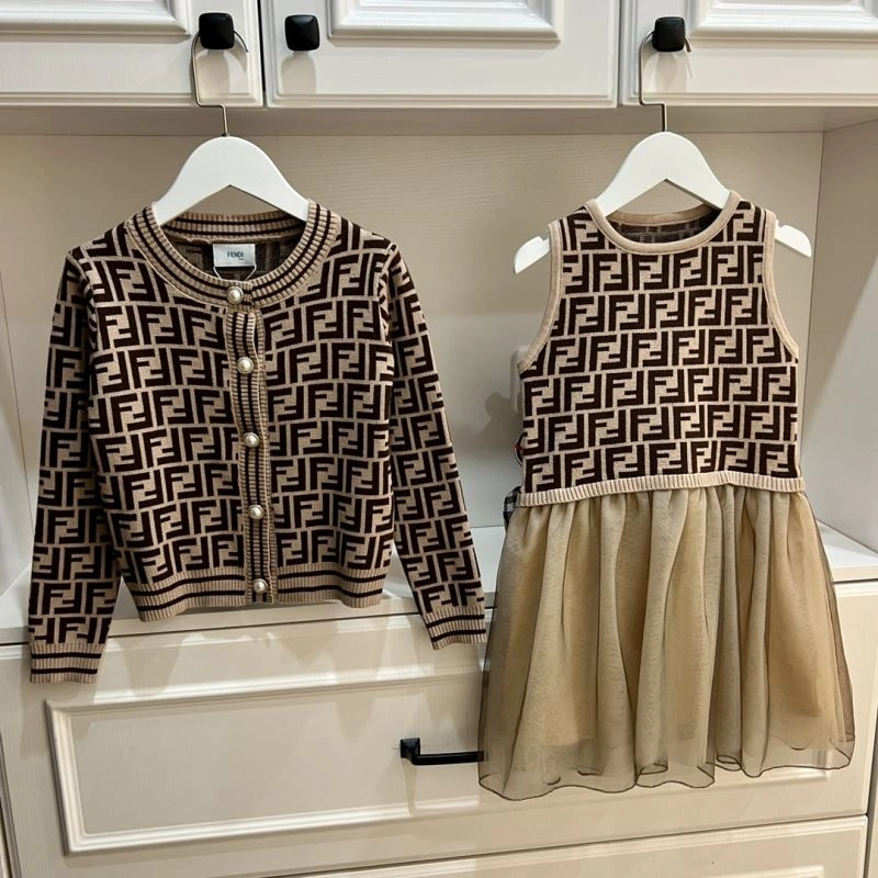 Fendi Kids Comfortable 121024